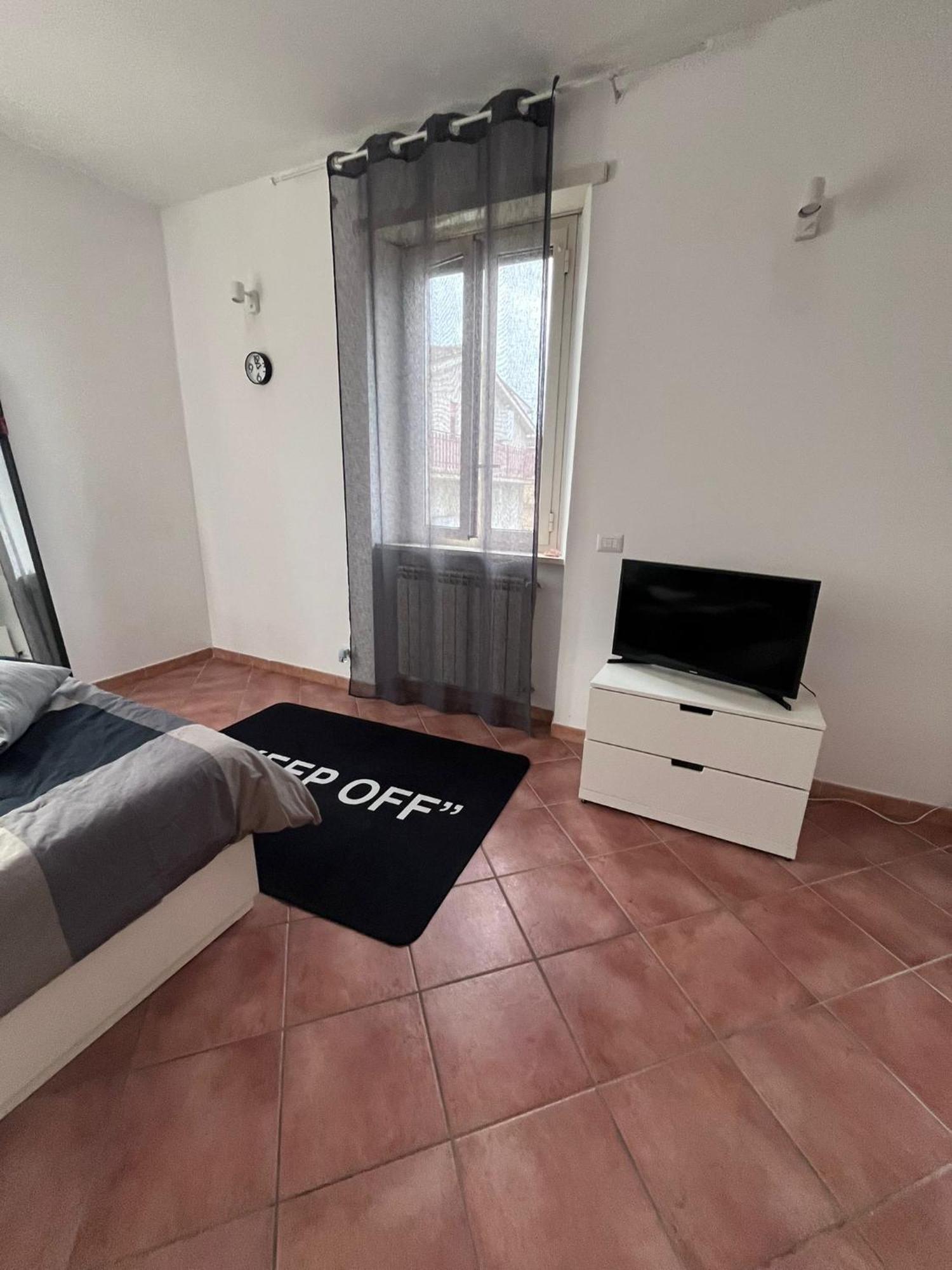 A Casa Di Leo Apartment Santa Maria delle Mole Luaran gambar